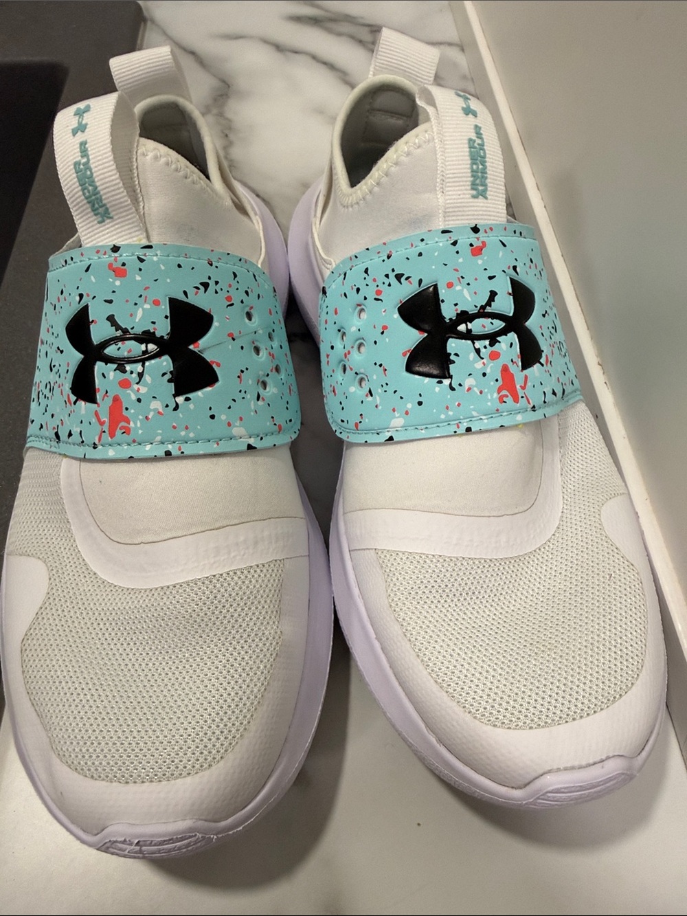 Under Armour Women's UA Runplay Paint Splatter Running Shoes Size 10 - Picture 8 of 10